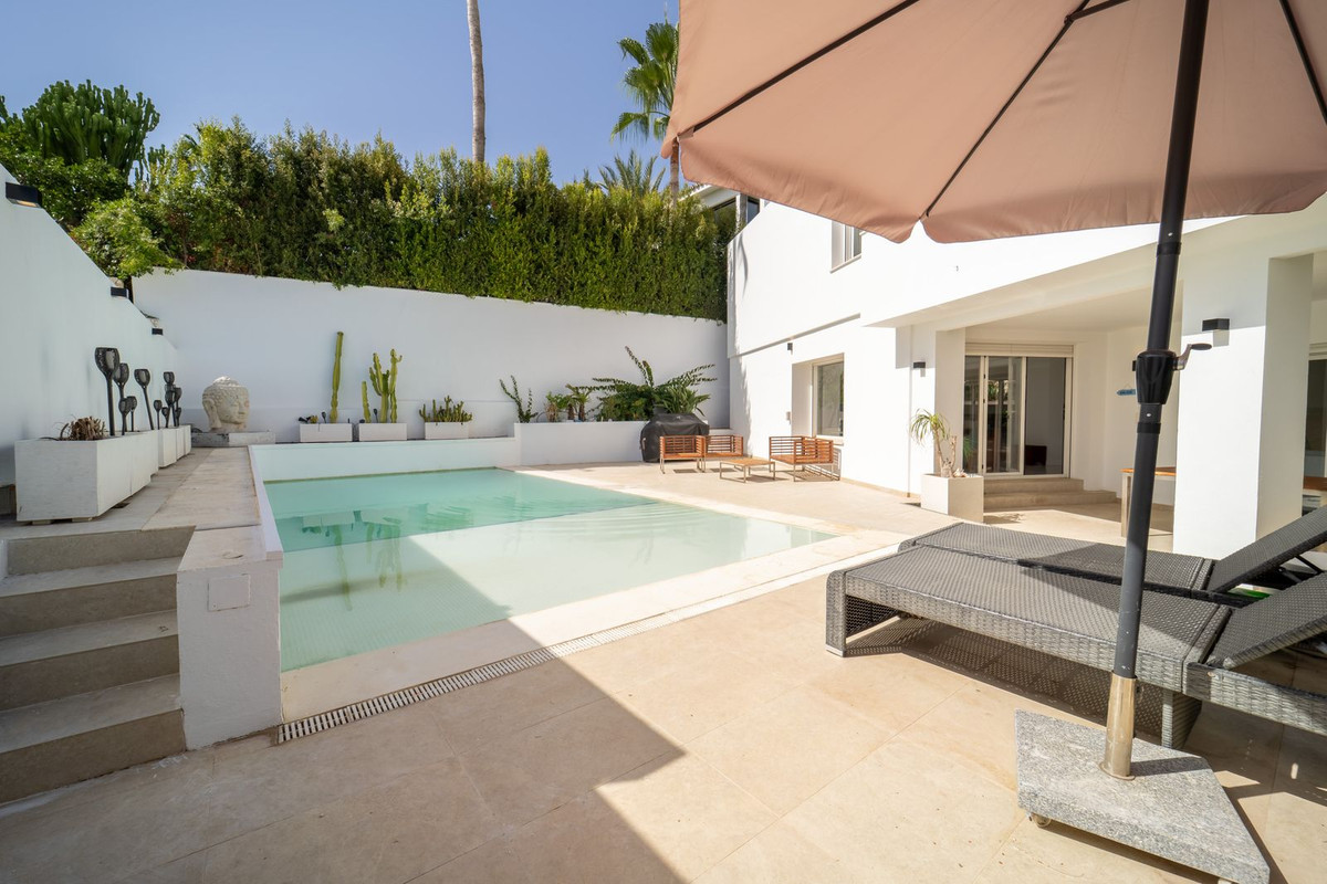Villas de 3 dormitorios en venta en Marbesa – R5478121 Villas de 3 dormitorios en venta en Marbesa – R5478121