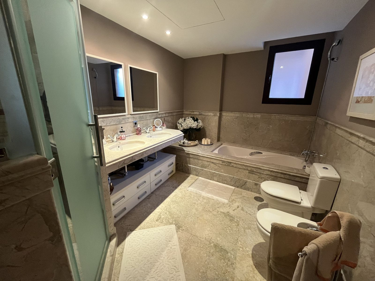 3 bedroom Apartments for sale in Marbella – R5397421 3 bedroom Apartments for sale in Marbella – R5397421