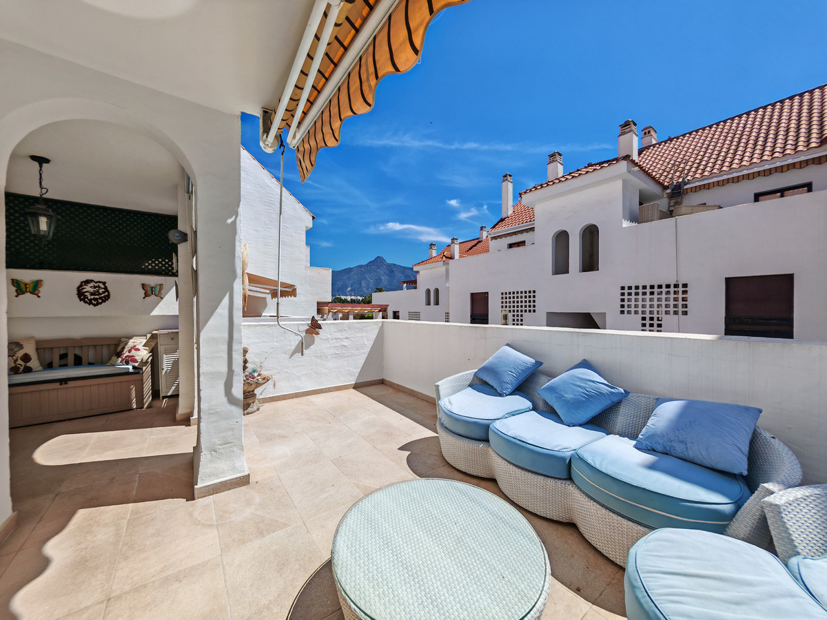 2 bedroom Apartments for sale in Nueva Andalucía – R5480959 2 bedroom Apartments for sale in Nueva Andalucía – R5480959