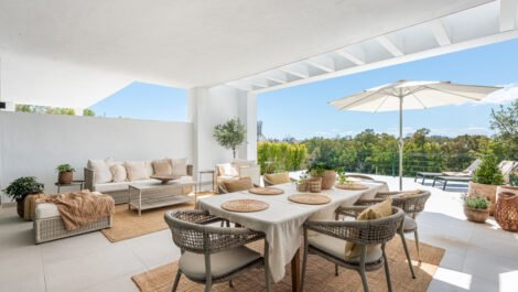 Pareados de 4 dormitorios en venta en San Pedro de Alcántara – R5387671 Pareados de 4 dormitorios en venta en San Pedro de Alcántara – R5387671