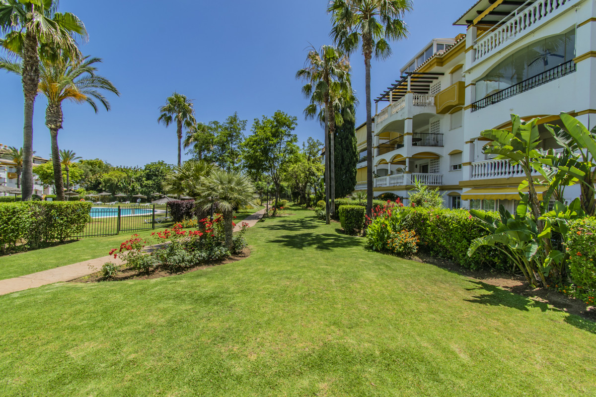 2 bedroom Apartments for sale in Nueva Andalucía – R5461732 2 bedroom Apartments for sale in Nueva Andalucía – R5461732