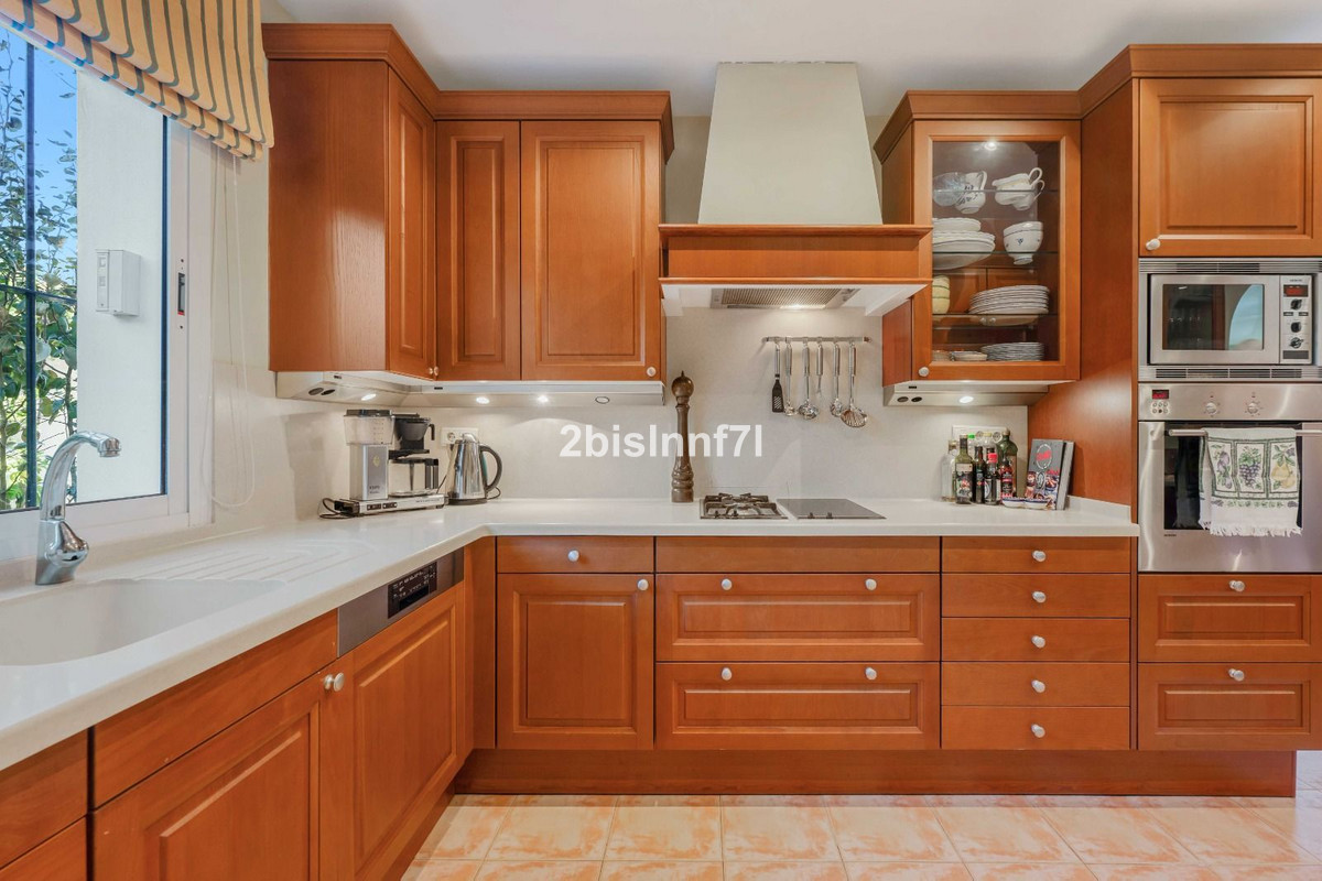 Villas de 4 dormitorios en venta en Elviria – R5220157 Villas de 4 dormitorios en venta en Elviria – R5220157