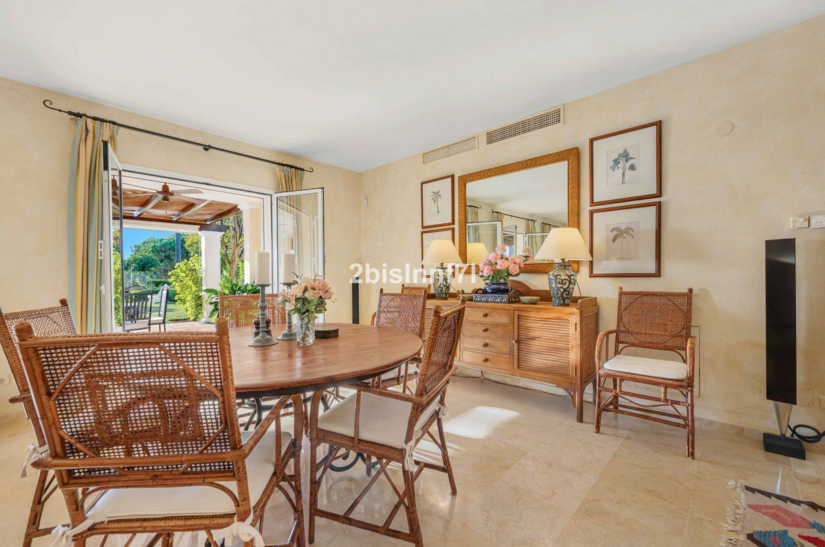 Villas de 4 dormitorios en venta en Elviria – R5220157 Villas de 4 dormitorios en venta en Elviria – R5220157