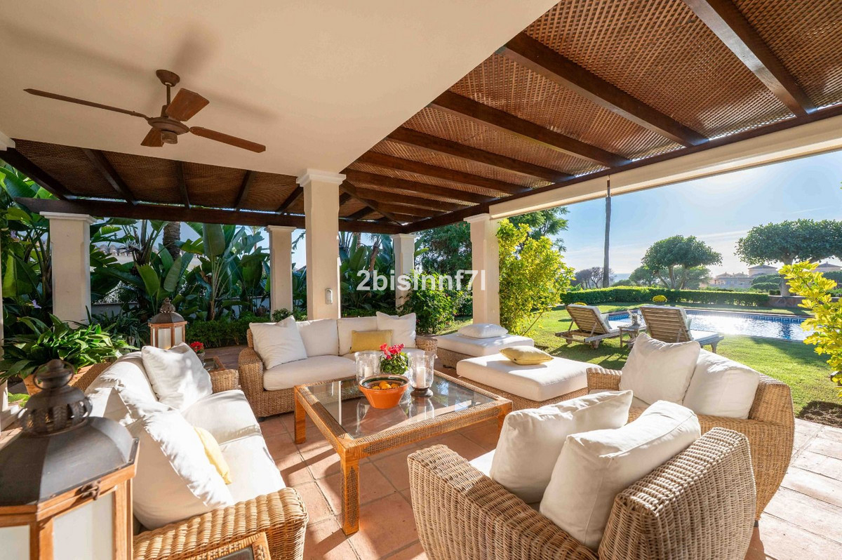 Villas de 4 dormitorios en venta en Elviria – R5220157 Villas de 4 dormitorios en venta en Elviria – R5220157