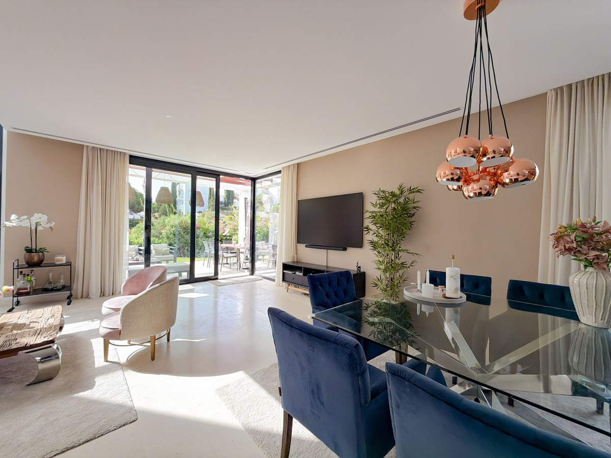 5 bedroom Semi-detached for sale in Calahonda – R5433331 5 bedroom Semi-detached for sale in Calahonda – R5433331