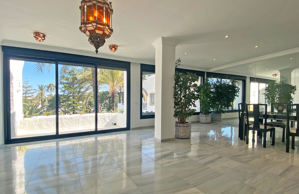 Apartamentos de 3 dormitorios en venta en Puerto Banús – R5364232 Apartamentos de 3 dormitorios en venta en Puerto Banús – R5364232