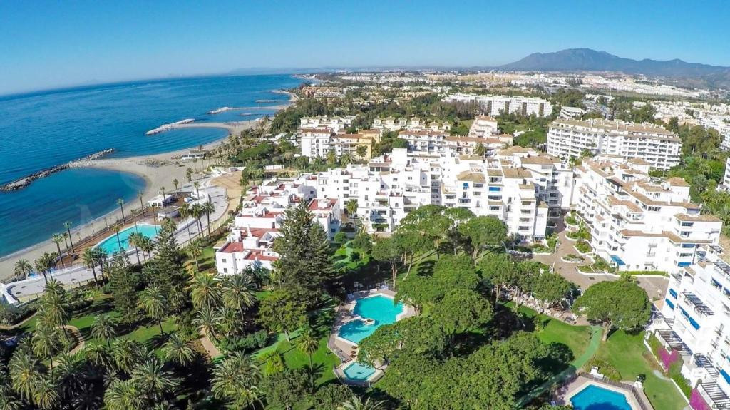 Apartamentos de 2 dormitorios en venta en Puerto Banús – R5475892 Apartamentos de 2 dormitorios en venta en Puerto Banús – R5475892