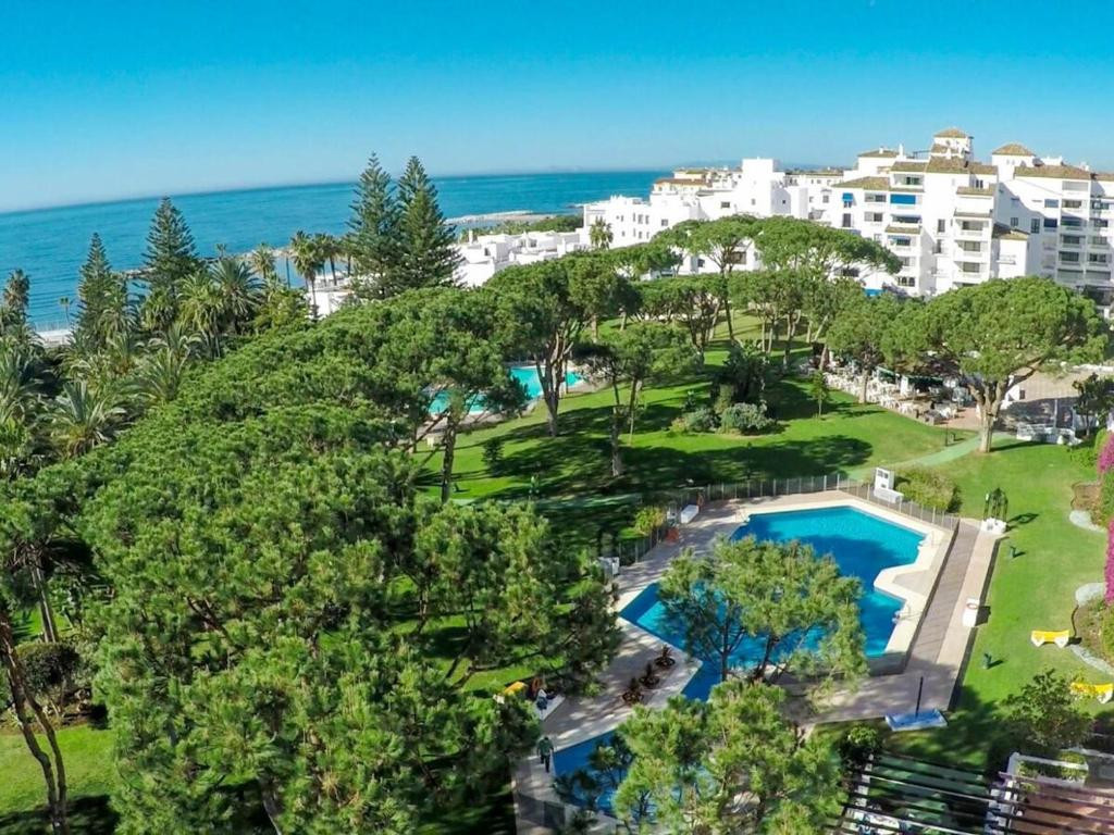 Apartamentos de 2 dormitorios en venta en Puerto Banús – R5475892 Apartamentos de 2 dormitorios en venta en Puerto Banús – R5475892