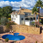 6 bedroom Villas for sale in La Mairena – R4895293 6 bedroom Villas for sale in La Mairena – R4895293