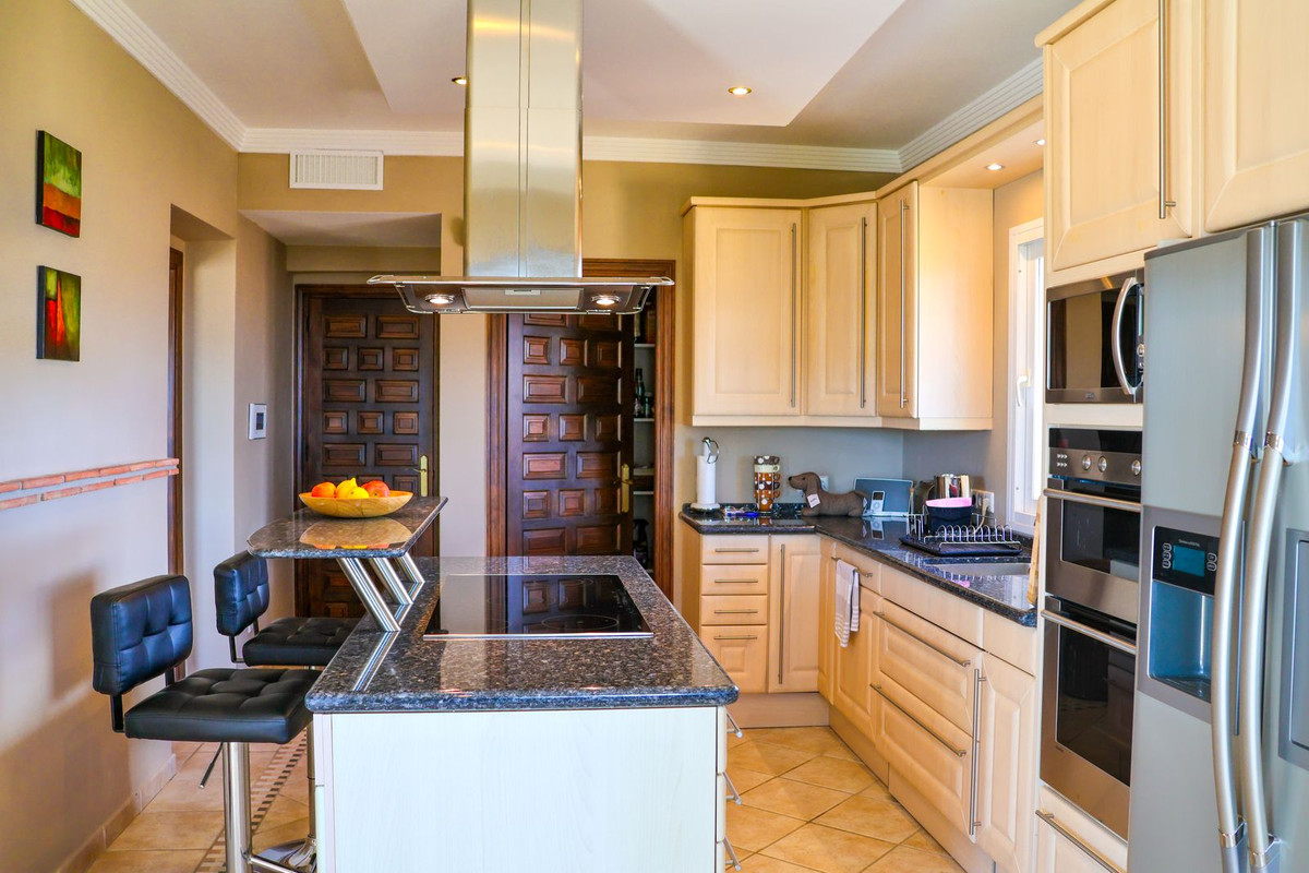 6 bedroom Villas for sale in La Mairena – R4895293 6 bedroom Villas for sale in La Mairena – R4895293