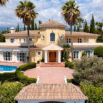 5 bedroom Villas for sale in Selwo – R5104306 5 bedroom Villas for sale in Selwo – R5104306