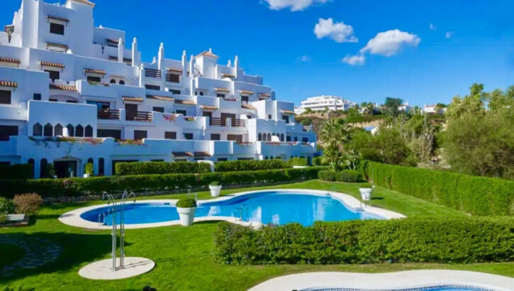 Apartamentos de 3 dormitorios en venta en Nueva Milla de Oro – R2674019 Apartamentos de 3 dormitorios en venta en Nueva Milla de Oro – R2674019 en